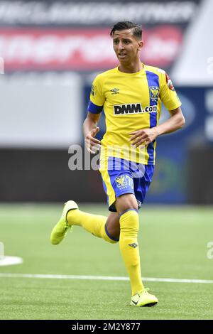 Hamza Masoudi della STVV, nella foto, durante una partita di calcio tra Sint-Truidense VV e Standard de Liege, domenica 11 agosto 2019 a Sint-Truiden, il terzo giorno della stagione calcistica belga della 'Jupiler Pro League' 2019-2020. FOTO DI BELGA JOHAN EYCKENS Foto Stock