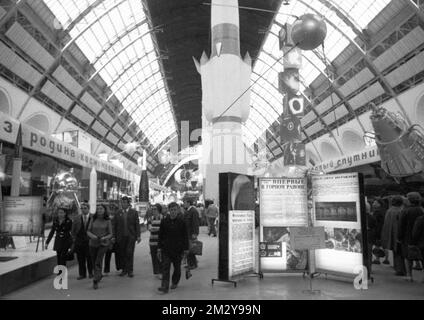 RUS, Unione Sovietica, Mosca: Impressioni dall'URSS 1972. Mostra Cosmos a Mosca Foto Stock