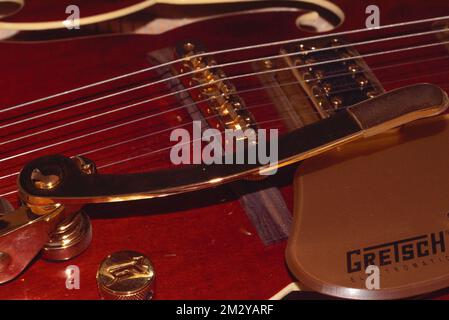 Amsterdam, Paesi Bassi. Dicembre 2022. Dettagli di una chitarra. Foto di alta qualità Foto Stock