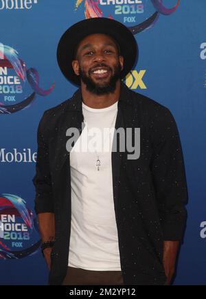 **FOTO DEL FILE** Stephen 'Twitch' Boss trovato morto all'età di 40. INGLEWOOD, CA - AGOSTO 12: Stephen 'Twitch' Boss, al FOX's Teen Choice Awards 2018 al Forum di Inglewood. California il 12 agosto 2018. Credito: Faye Sadou/MediaPunch Foto Stock