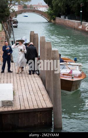 La Regina Mathilde del Belgio è accolta in vista di una visita della Regina alla 58th Biennale di Venezia Arte, Mostra Internazionale d'Arte, venerdì 06 settembre 2019, a Venezia. BELGA FOTO BENOIT DOPPAGNE Foto Stock