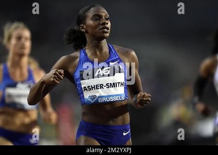 La britannica Dina Asher-Smith festeggia dopo aver vinto la gara femminile del 100m all'edizione 2019 dell'AG Insurance Memorial Van Damme IAAF Diamond League, che si terrà venerdì 06 settembre 2019 a Bruxelles. FOTO DI BELGA JASPER JACOBS Foto Stock