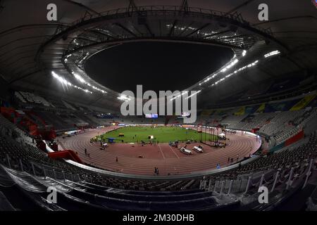 L'immagine mostra la pista e i posti a sedere, durante i preparativi prima dell'inizio dei Campionati Mondiali di Atletica IAAF a Doha, Qatar, mercoledì 25 settembre 2019. I Mondi si svolgono dal 27 settembre al 6 ottobre. FOTO DI BELGA DIRK WAEM Foto Stock