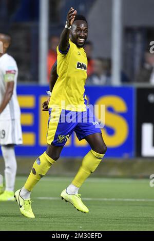 Yohan Boli di STVV festeggia dopo aver segnato durante una partita di calcio tra STVV e Oud-Heverlee Leuven (1B), mercoledì 25 settembre 2019 a Sint-Truiden, nella finale 1/16th della coppa belga "Croky Cup". FOTO DI BELGA JOHAN EYCKENS Foto Stock