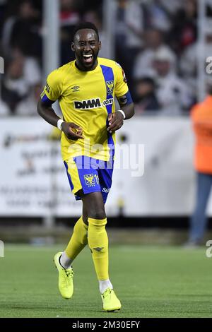 Yohan Boli di STVV festeggia dopo aver segnato durante una partita di calcio tra STVV e Oud-Heverlee Leuven (1B), mercoledì 25 settembre 2019 a Sint-Truiden, nella finale 1/16th della coppa belga "Croky Cup". FOTO DI BELGA JOHAN EYCKENS Foto Stock