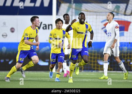 Yohan Boli di STVV festeggia dopo aver segnato durante una partita di calcio tra STVV e Oud-Heverlee Leuven (1B), mercoledì 25 settembre 2019 a Sint-Truiden, nella finale 1/16th della coppa belga "Croky Cup". FOTO DI BELGA JOHAN EYCKENS Foto Stock