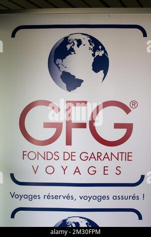 Il logo GFG raffigurato in occasione di una conferenza stampa del Fondo di garanzia dei viaggi (GFG - Garantiefonds Reizen Fonds de Garantie Voyages), dopo l'annuncio del fallimento dell'operatrice di viaggi Thomas Cook, venerdì 27 settembre 2019, presso le offerte del GFG a Bruxelles. Il Fondo di garanzia organizza il rimpatrio di oltre 10,000 viaggiatori bloccati di Thomas Cook. FOTO DI BELGA NICOLAS MAETERLINCK Foto Stock