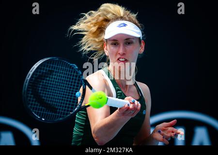 Elise Mertens (WTA 17) belga, raffigurata in azione durante una sessione di allenamento in preparazione del quarto round del concorso femminile di single contro Halep al Grand Slam di tennis 'Australian Open', domenica 26 gennaio 2020 a Melbourne Park, Melbourne, Australia. Foto Stock