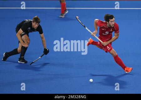 Marcus Child della Nuova Zelanda e Arthur van Doren del Belgio hanno ritratto in azione durante una partita di gruppo (3 su 16) della FIH Pro League maschile di hockey tra i Red Lions belgi e la nazionale neozelandese, ad Auckland, in Nuova Zelanda, sabato 01 febbraio 2020. BELGA FOTO BEN CAMPBELL Foto Stock