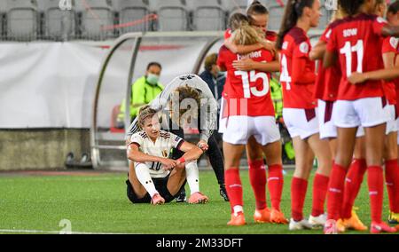 Justine Vanhaevermaet in Belgio sembra sconsolato dopo una partita di calcio tra la Svizzera e il Belgio Red Flames, martedì 22 settembre 2020 a Thun, partita di qualificazione 6/8 per i campionati europei Euro 2021 delle donne. FOTO DI BELGA DAVID CATRY Foto Stock