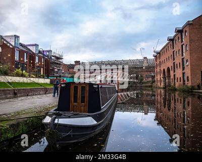 Castlefield lungo il canale Bridgewater a Manchester. Foto Stock