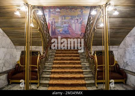 L'immagine mostra un momento di stampa per l'apertura permanente della cosiddetta casa Solvay, dal famoso architetto Horta dal 1894, mercoledì 20 gennaio 2021. La casa è stata costruita per il figlio di Solvay industriale, progettato all'esterno e all'interno con mobili da Horta. FOTO DI BELGA Jasper Jacobs Foto Stock