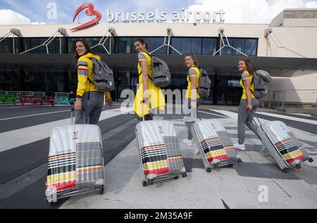 La figura mostra la partenza dei primi atleti del Team Belgium ai Giochi Olimpici di Tokyo 2020, mercoledì 07 luglio 2021, presso l'aeroporto di Bruxelles a Zaventem. BELGA FOTO BENOIT DOPPAGNE Foto Stock