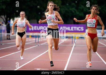 Il belga Eline Claeys ha raffigurato durante i 400m ostacoli femminili, al primo giorno dei Campionati europei di Atletica U23, giovedì 08 luglio 2021 a Tallinn, Estonia. I campionati europei si svolgono dal 8 al 11 luglio. BELGA FOTO COEN SCHILDERMAN Foto Stock