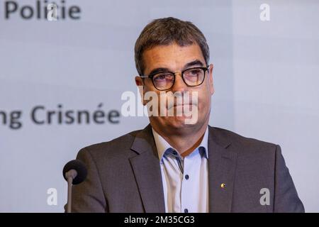 Bart Raeymaekers, direttore generale del centro di crisi, ha illustrato durante una conferenza stampa sulle inondazioni della scorsa settimana, causate da forti precipitazioni, domenica 18 luglio 2021 a Bruxelles. Giorni di tempo estremo hanno avestato parti del Belgio orientale e meridionale. Finora sono morte 31 persone, 163 sono ancora disperse. FOTO DI BELGA NICOLAS MAETERLINCK Foto Stock