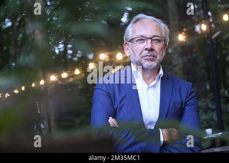 L'amministratore generale di RTBF Jean-Paul Philippot pone per il fotografo in una conferenza stampa per presentare la nuova stagione della società radiotelevisiva pubblica di lingua francese RTBF, a Bruxelles, martedì 31 agosto 2021. FOTO DI BELGA LAURIE DIEFFEMBACQ Foto Stock