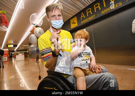 Peter Genyn, atleta del Paralimpiano, ha ritratto al ritorno di diversi atleti belgi, dopo i 'Tokyo 2020 Paralympic Games' di Tokyo, Giappone, lunedì 06 settembre 2021 all'aeroporto di Bruxelles, a Zaventem. FOTO DI BELGA LAURIE DIEFFEMBACQ Foto Stock
