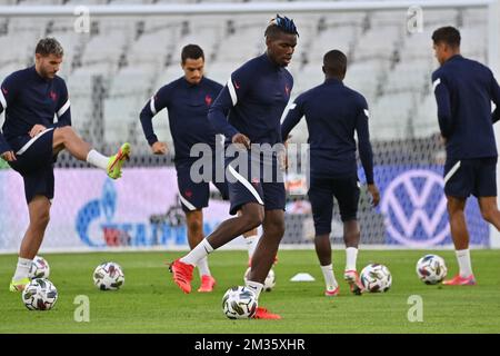 Paul Pogga, francese, ha illustrato nel corso di una sessione di allenamento della nazionale francese di calcio, a Torino, Italia, mercoledì 06 ottobre 2021. La squadra si sta preparando per le semifinali della Lega delle Nazioni, contro il Belgio il giovedì. FOTO DI BELGA DIRK WAEM Foto Stock