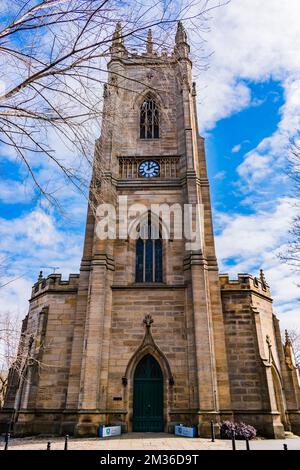 La chiesa di San Giorgio, Portobello, è un'ex chiesa parrocchiale della Chiesa d'Inghilterra, situata nella città di Sheffield, in Inghilterra. Ora fa parte dell'Università di She Foto Stock