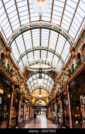 Victoria Leeds è un quartiere commerciale e di svago nel centro di Leeds, che comprende il 2016 Victoria Gate sviluppo, e il Victoria Quarter, un co Foto Stock