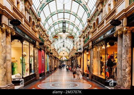 Victoria Leeds è un quartiere commerciale e di svago nel centro di Leeds, che comprende il 2016 Victoria Gate sviluppo, e il Victoria Quarter, un co Foto Stock