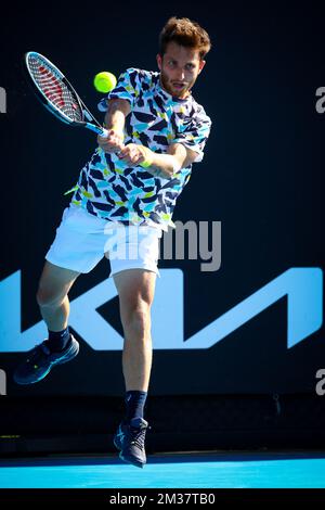 Corentin Moutet (ATP 115) raffigurato in azione durante una partita tra French Pouille e French Moutet al torneo di tennis 'Australian Open' Grand Slam, lunedì 17 gennaio 2022 a Melbourne Park, Melbourne, Australia. Moutet ha vinto il gioco 3-6 6-3 6-4 6-3. L'edizione 2022 del Grand Slam australiano si svolge dal 17th al 30th gennaio. FOTO DI BELGA PATRICK HAMILTON Foto Stock