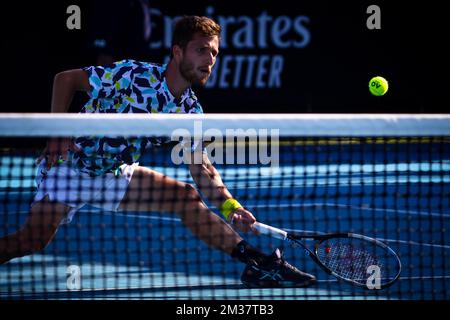 Corentin Moutet (ATP 115) raffigurato in azione durante una partita tra French Pouille e French Moutet al torneo di tennis 'Australian Open' Grand Slam, lunedì 17 gennaio 2022 a Melbourne Park, Melbourne, Australia. Moutet ha vinto il gioco 3-6 6-3 6-4 6-3. L'edizione 2022 del Grand Slam australiano si svolge dal 17th al 30th gennaio. FOTO DI BELGA PATRICK HAMILTON Foto Stock