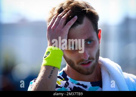 Corentin Moutet (ATP 115) raffigurato in azione durante una partita tra French Pouille e French Moutet al torneo di tennis 'Australian Open' Grand Slam, lunedì 17 gennaio 2022 a Melbourne Park, Melbourne, Australia. Moutet ha vinto il gioco 3-6 6-3 6-4 6-3. L'edizione 2022 del Grand Slam australiano si svolge dal 17th al 30th gennaio. FOTO DI BELGA PATRICK HAMILTON Foto Stock