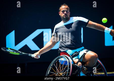 Tom Egberink, giocatore olandese di tennis in sedia a rotelle, ha mostrato in azione al torneo di tennis Grand Slam 'Australian Open', domenica 23 gennaio 2022 a Melbourne Park, Melbourne, Australia. L'edizione 2022 del Grand Slam australiano si svolge dal 17th al 30th gennaio. FOTO DI BELGA PATRICK HAMILTON Foto Stock