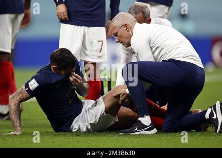 Al Khor, Qatar. 14th Dec, 2022. AL KHOR - Theo Hernandez di Francia durante la Coppa del mondo FIFA Qatar 2022 Semifinale match tra la Francia e il Marocco allo Stadio al Bayt il 14 dicembre 2022 ad al Khor, Qatar. AP | Dutch Height | MAURICE OF STONE Credit: ANP/Alamy Live News Foto Stock