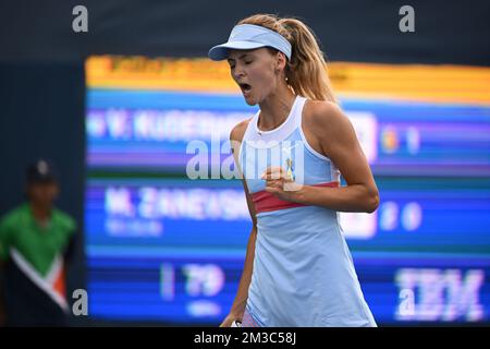 Il belga Maryna Zanevska festeggia dopo aver segnato durante la partita tra il belga Zanevska e il russo Kudermetova, nel secondo round del torneo femminile di single, al torneo di tennis US Open Grand Slam, a Flushing Meadow, a New York City, USA, mercoledì 31 agosto 2022. FOTO DI BELGA TONY BEHAR Foto Stock