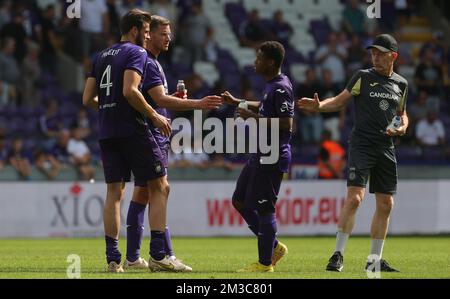 Jan Vertonghen di Anderlecht e Wesley Hoedt di Anderlecht, foto dopo una partita di calcio tra RSCA Anderlecht e OH Leuven, domenica 04 settembre 2022 ad Anderlecht, il giorno 7 della prima divisione del campionato belga della 'Jupiler Pro League' 2022-2023. BELGA PHOTO VIRGINIE LEFOUR Foto Stock