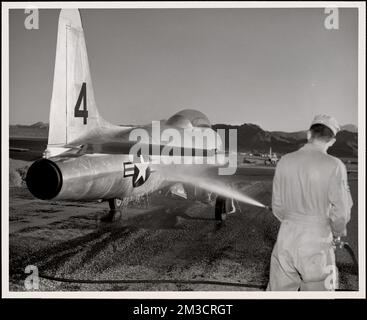 Indian Springs, Nevada , Prove di armi nucleari, aeroplani, pulizia, Difesa civile. Documenti dell'Ufficio di Difesa civile e mobilitazione della Difesa Foto Stock