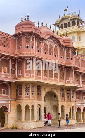Chandra Mahal edificio del palazzo della città a Jaipur, India Foto Stock