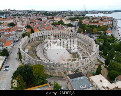 Pula Roman Pula Arena City Croazia drone vista aerea Foto Stock
