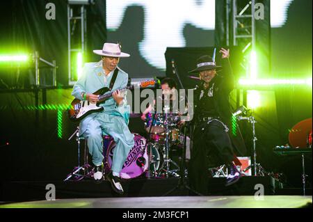 Il gruppo messicano la Maldita Vecindad y los Hijos del Quinto patio si esibirà durante il giorno di chiusura del festival musicale 'Rock al Parque' di Bogotà, Colombi Foto Stock