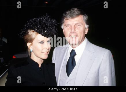 Barbara Eden e il marito Charles Fegert circa anni '80 credito: Ralph Dominguez/MediaPunch Foto Stock