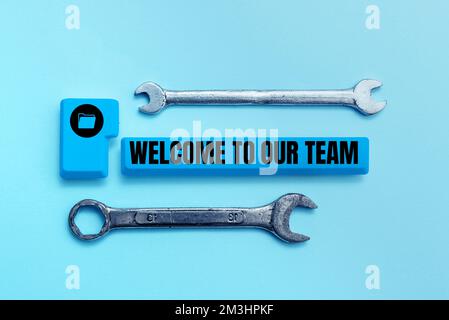 Scrittura visualizzazione testo Benvenuto nel nostro Team. Parola per presentare un'altra persona ai tuoi compagni di squadra Foto Stock