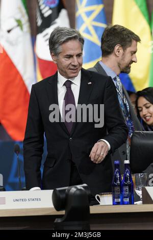 Washington, Stati Uniti. 15th Dec, 2022. Il Segretario di Stato Antony Blinken partecipa al pranzo di lavoro del vertice dei leader USA-Africa sulla cooperazione multilaterale presso il Walter E. Washington Convention Center di Washington, DC giovedì 15 dicembre 2022. Foto di Yuri Gripas/UPI Credit: UPI/Alamy Live News Foto Stock