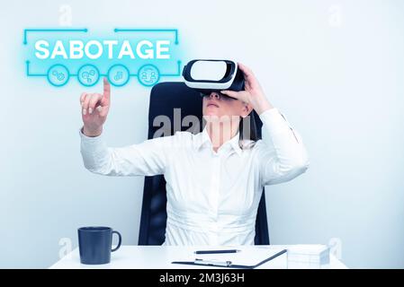 Scrittura che mostra testo Sabotage, Word scritto sulla distruzione di strumenti e materiali di un datore di lavoro da parte dei lavoratori Foto Stock