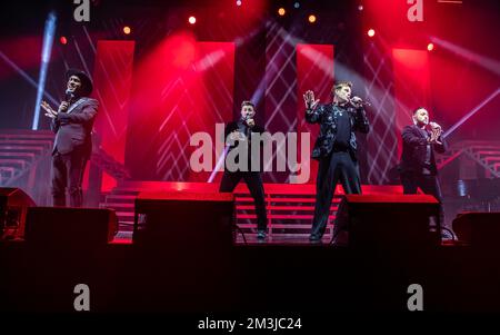 Bournemouth, Regno Unito. 15th Dec, 2022. Blue Performing al Bournemouth International Centre, Regno Unito. 15 dicembre 2022. Credit: Charlie Raven/Alamy Live News Foto Stock