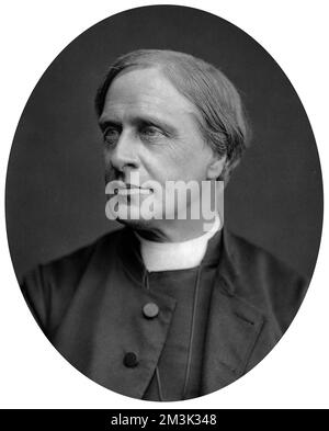 Edward White Benson (1829 - 1896), fotografa quando serve come Vescovo di Truro tra il 1877 e il 1883. Benson continuò a servire come arcivescovo di Canterbury. Data: c.1877 Foto Stock