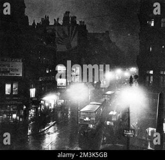 Nebbia sopra Ludgate Circus, Londra 1932 Foto Stock