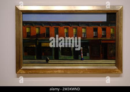Una vista chiusa della 'Early Sunday Morning' 1930 di Edward Hopper mostra nella mostra di Edward Hopper's New York nel Whitney Museum of American Art.Manhattan.New York City.USA Foto Stock