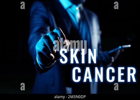 Visualizzazione concettuale cancro della pelle. Concetto di Internet crescita incontrollata di cellule cutanee anormali a causa dell'esposizione al sole Foto Stock