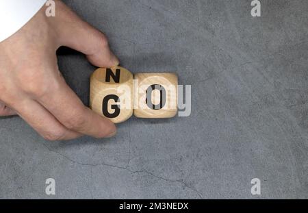 I dadi formano l'espressione 'no go'. Foto Stock