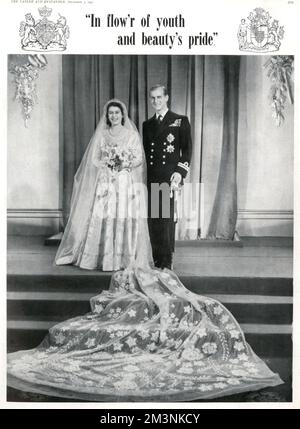 La principessa Elisabetta (regina Elisabetta II) e il principe Filippo, duca di Edimburgo (ex tenente Filippo Mountbatten) si posano insieme per una fotografia ufficiale dopo il loro matrimonio all'Abbazia di Westminster il 20 novembre 1947. Data: 1947 Foto Stock