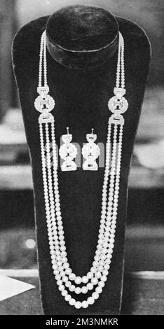 Royal Wedding 1934 - collana di perle per Princess Marina Foto Stock