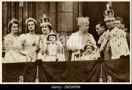 La famiglia reale dopo l'incoronazione di re Giorgio vi Foto Stock