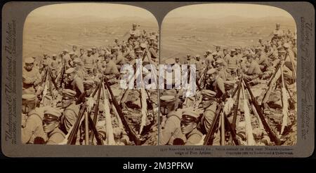 Riserve tenute pronte per un feroce assalto alle fortezze vicino Namakoyama - assedio di Port Arthur, armi da fuoco, soldati, guerra russo-giapponese, 1904-1905 Foto Stock